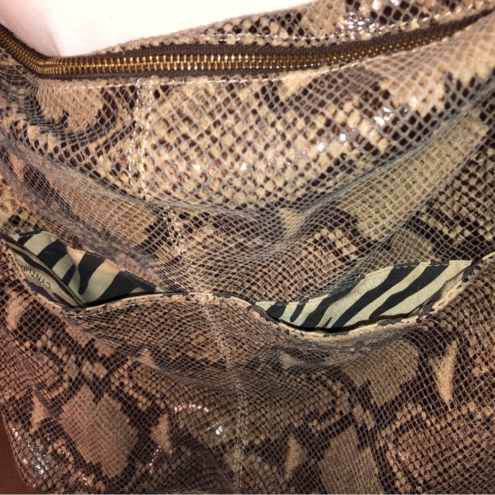 NWOT Cynthia Rowley Python Snakeskin Leather Large Shoulder Bag Purse - Picture 14 of 16